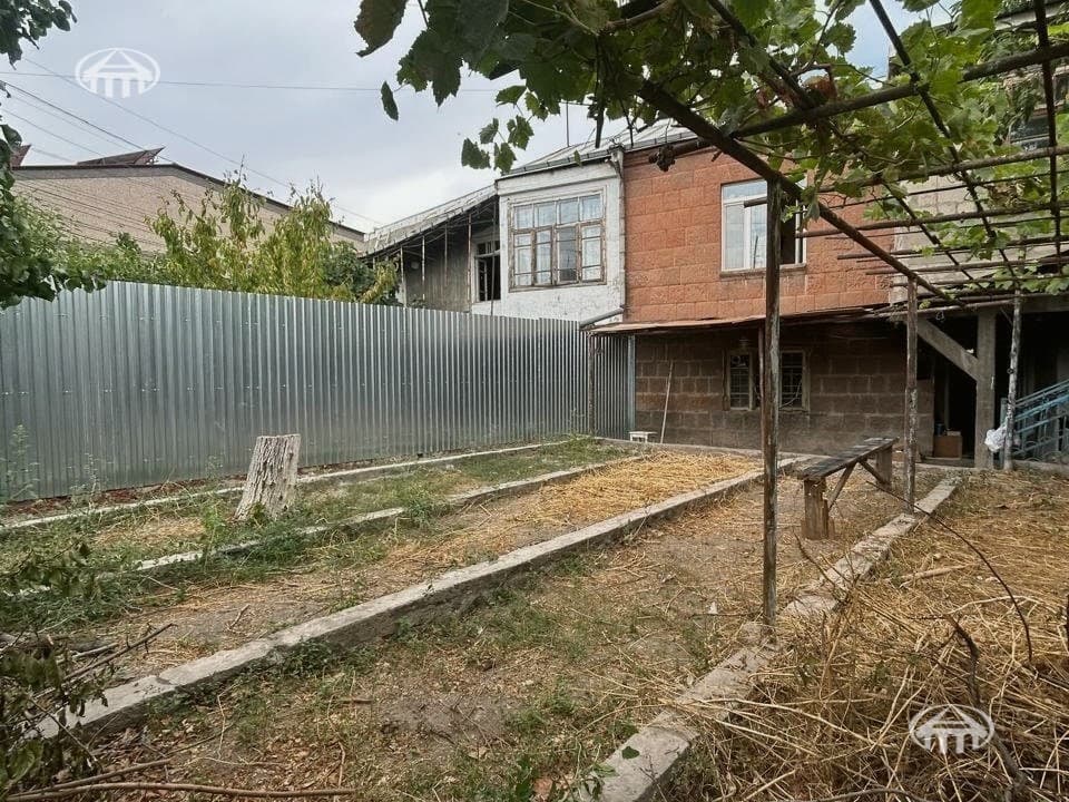 Սեփական տուն · 140 մ² · Ավան